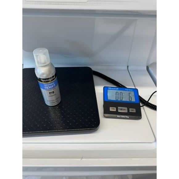 "NEUTROGENA" ULTIMATE SPORT 100+ OPENED Full Can RARE-DONT MAKE ANYMORE!! - Picture 4 of 4